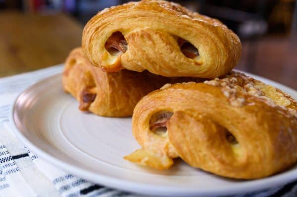 Ham & Smoked Cheddar Croissant